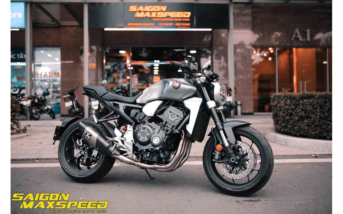 Honda CB1000R Neo Sports Cafe 2018 độ pô AKRAPOVIC full system